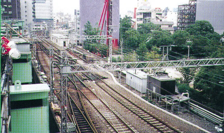 紙与渡辺ビル解体前