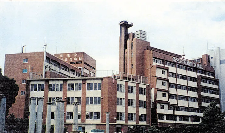 済生会福岡総合病院南館解体前
